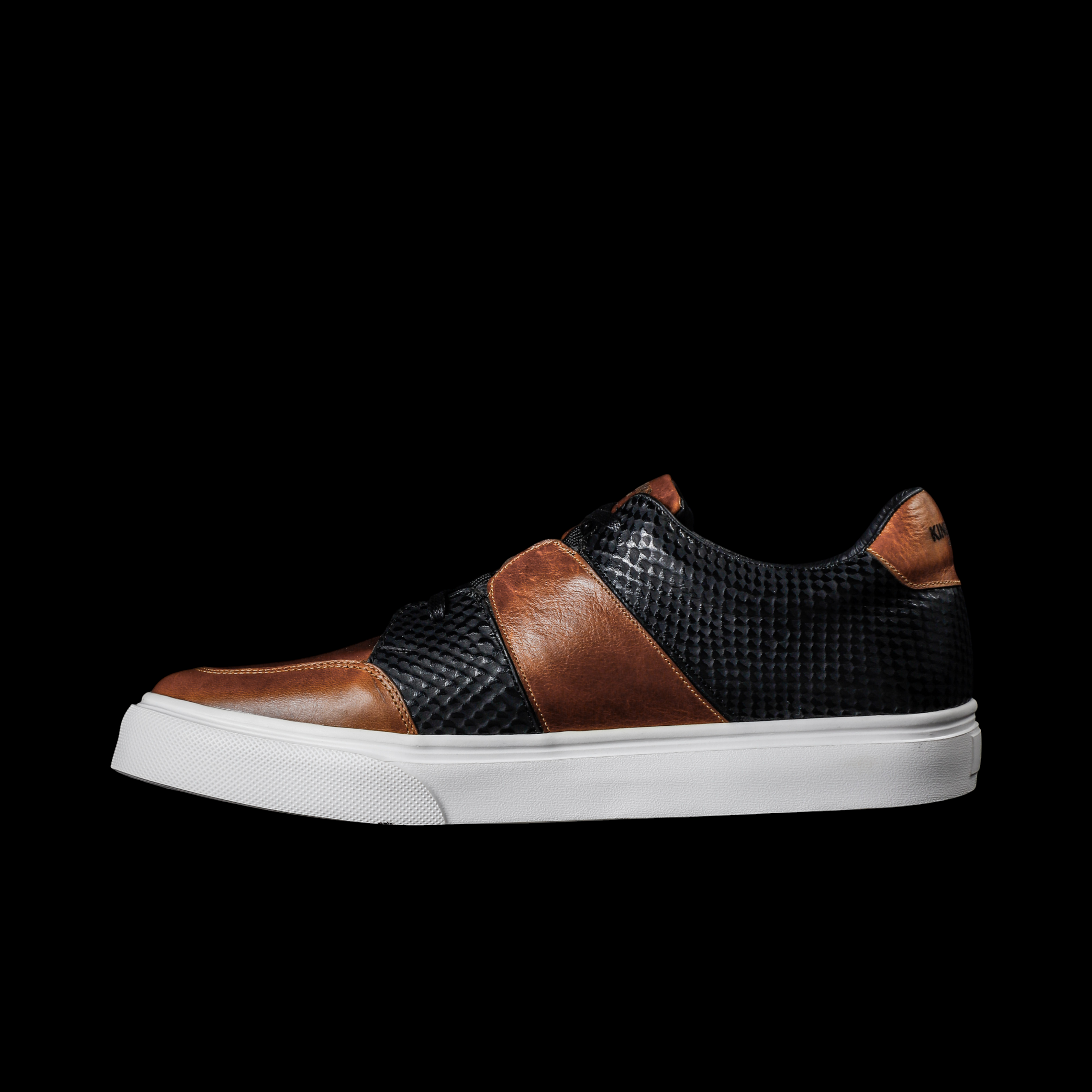 MELBOURNE HONEY X BLACK