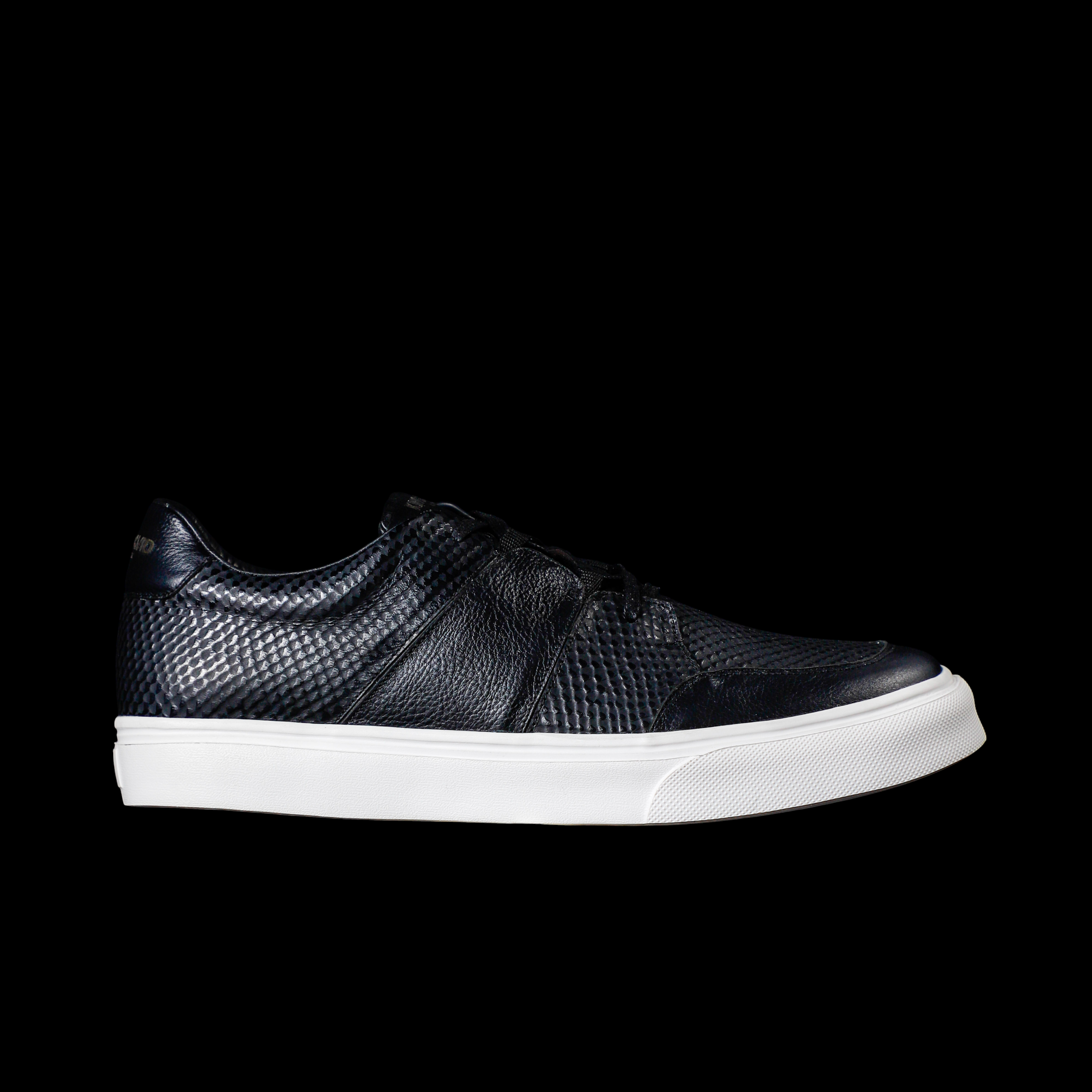 MELBOURNE LUXURY BLACK