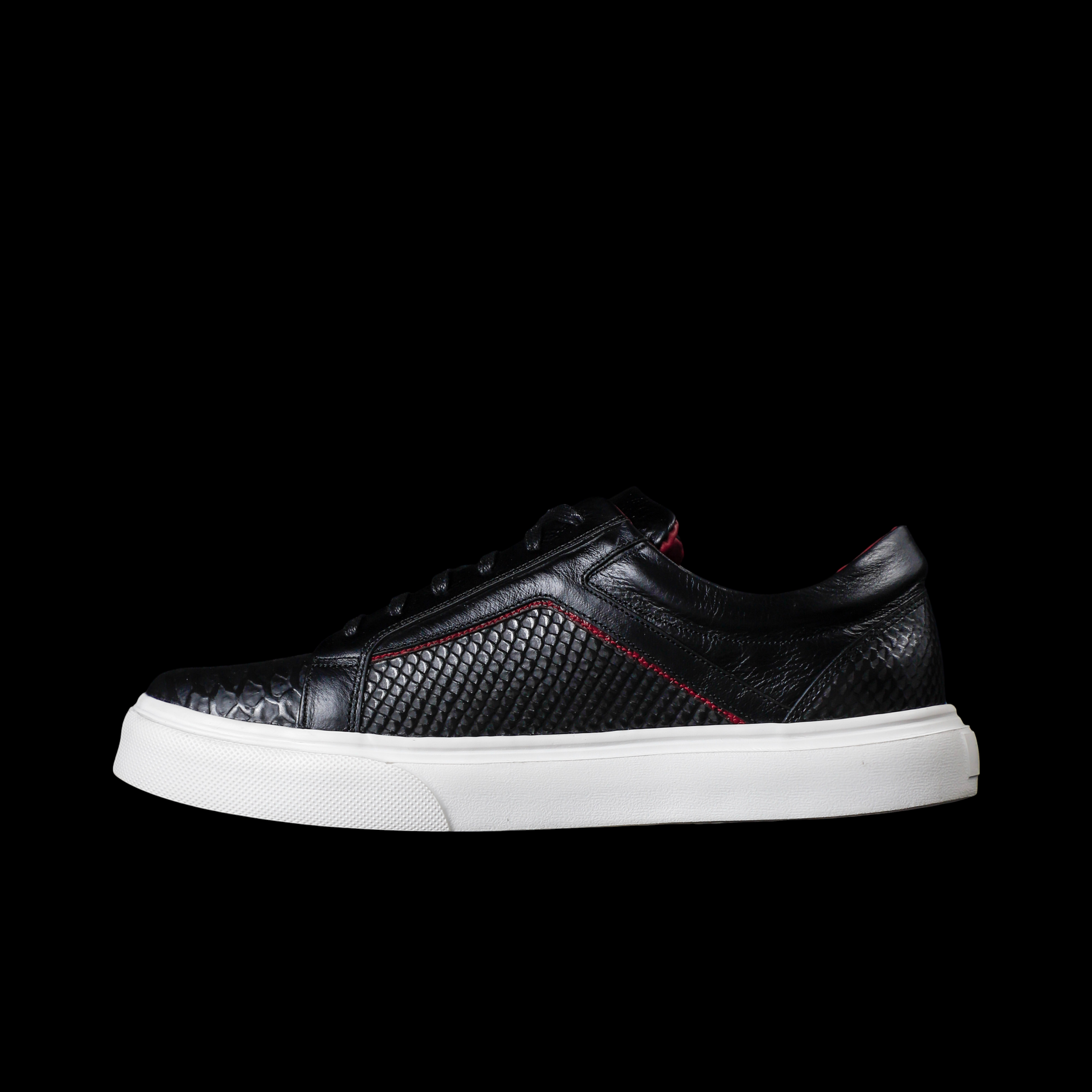 RED FORCE LUXURY BLACK